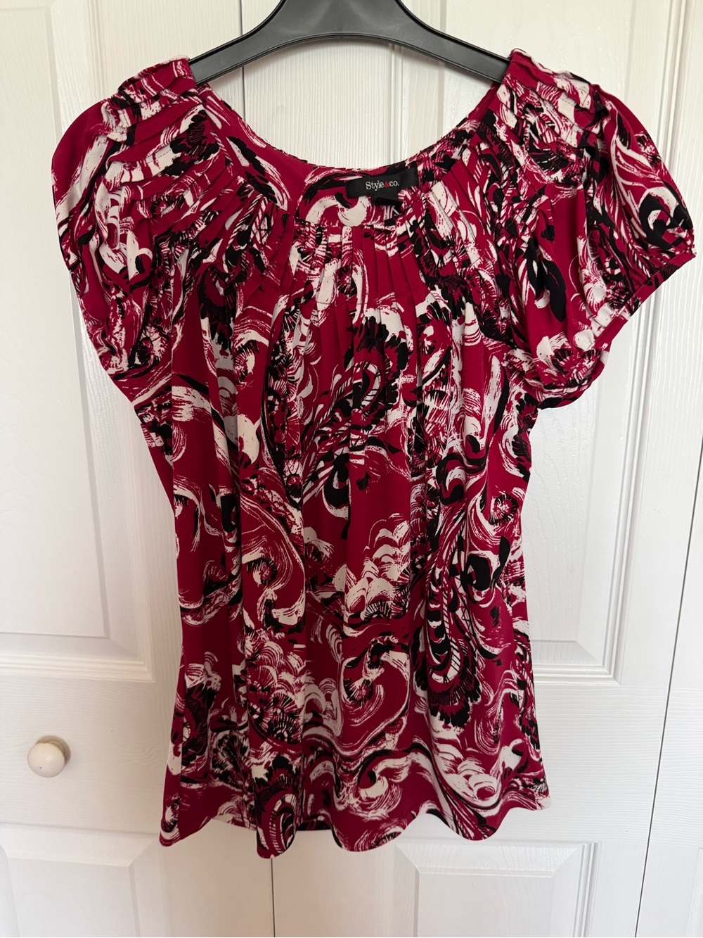Style & Co. Burgundy Abstract Swirl Short Sleeve Blouse